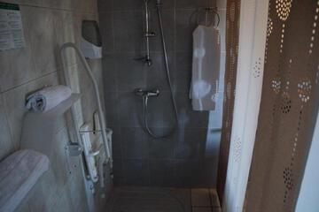 Photo 45