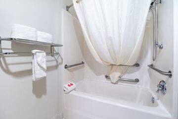 Standard Double Room with King Bed - No Smoking