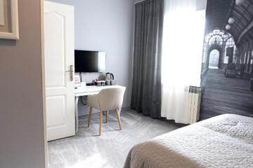 Photo 6