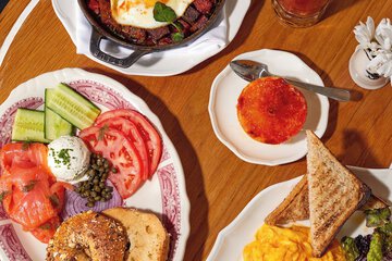 Breakfast meal