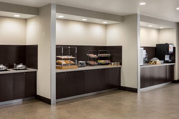 Breakfast/Coffee Service 46 of 51