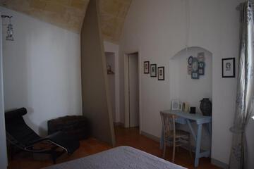 Photo 34