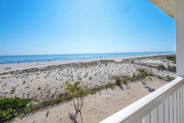 Beach/ocean view