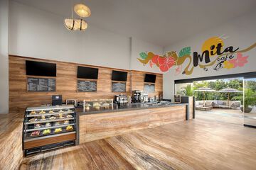 Coffee shop