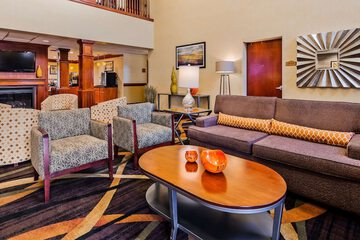 Hotel Interior 6 of 19