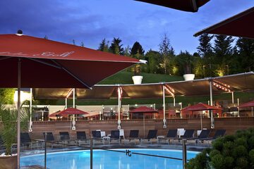 Poolside bar