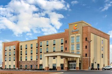 Comfort Suites