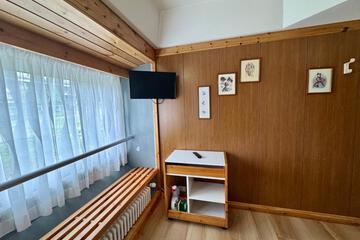 Photo 33