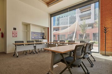 Meeting facility