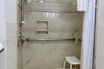 Room 14 of 50
