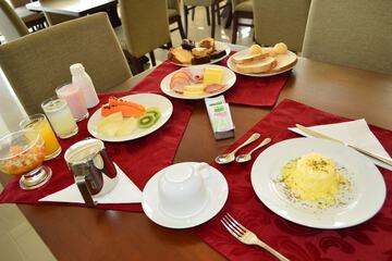 Breakfast meal