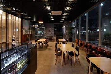 Cafe
