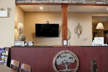 Check-in/check-out kiosk