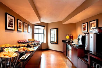 Breakfast/Coffee Service 41 of 58