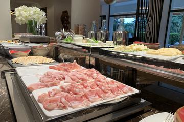Breakfast buffet