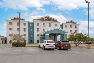 Comfort Suites