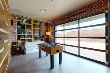 Hotel Interior 29 of 110