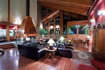 Hotel Lounge