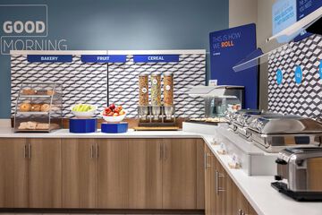 Breakfast/Coffee Service 53 of 55