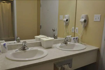 Bathroom sink