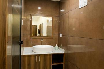 Photo 31