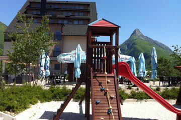 Children's play area - outdoor