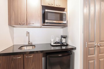 Private kitchenette