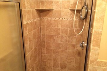 Bathroom shower