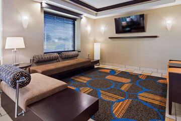 Hotel Interior 4 of 24