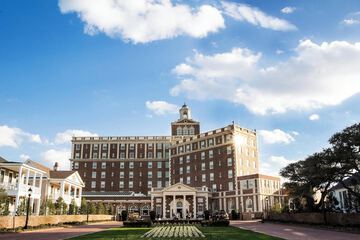 The Historic Cavalier Hotel and Beach Club Autograph Collection