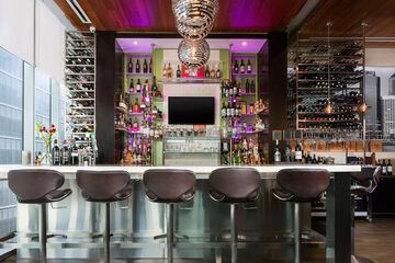 Hotel Interior 7 of 50