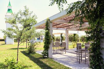 Snack bar