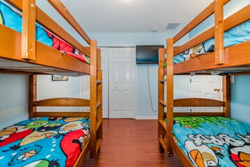 Children's theme room
