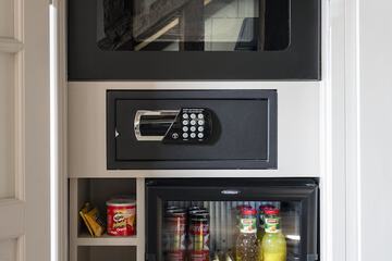 Minibar