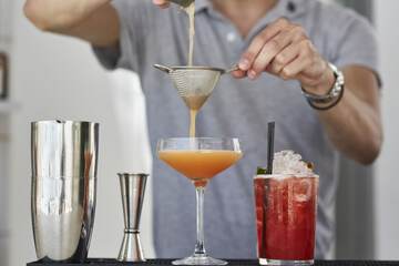 Poolside bar