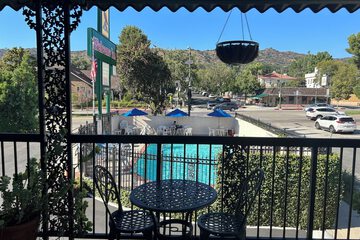 Welcome Inn on Colorado Blvd