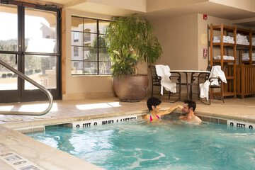 Indoor spa tub