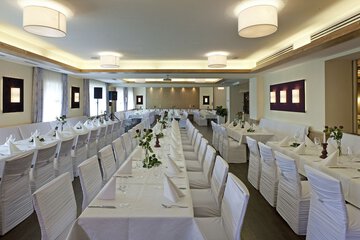Indoor wedding