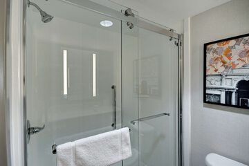 Bathroom shower