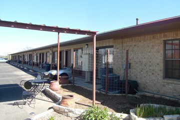 Hotel 3 of 70