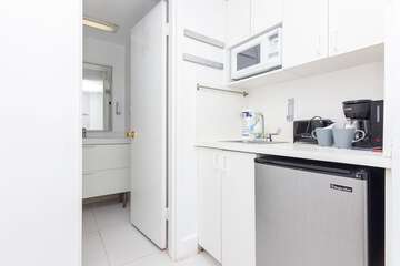Private kitchenette