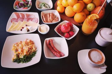 Breakfast meal