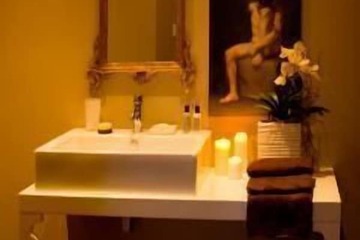 Bathroom sink