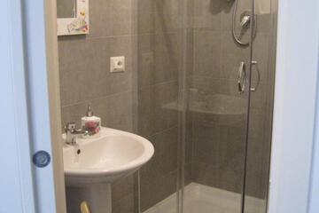 Photo 57