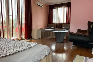 Photo 42