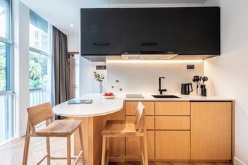 Private kitchenette