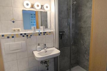 Photo 37