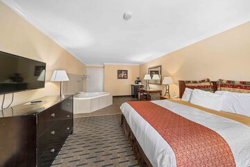 Room 41 of 64