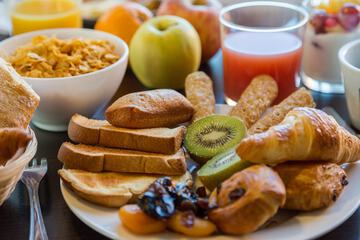 Breakfast meal
