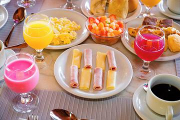 Breakfast meal